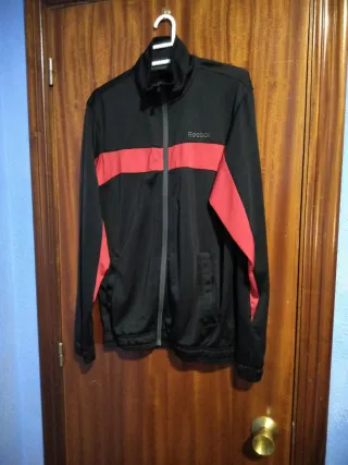 Chaqueta deportiva Reebok Talla S