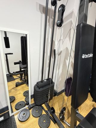 Máquina de musculación con poleas