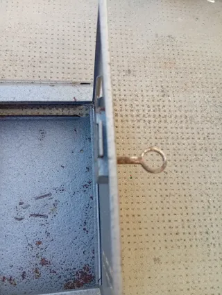 Cassetta della posta in metallo con 2 chiavi