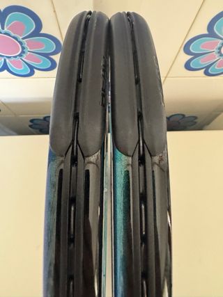 Racchette da tennis Head Gravity Tour 98 in nero e blu