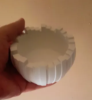 Vasetto in gesso fatto a mano