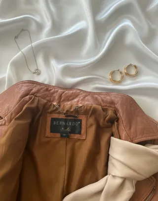 Chaqueta de cuero de Bernardo