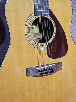 Guitarra acústica Yamaha FG260 12 cuerdas. Japón.