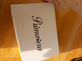 Sandalias Primavera Tachuelas Doradas Rojas