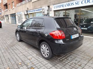 Toyota Auris 2.0 D4D Advance