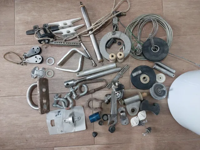 NAUTICA -Material de repuesto de barco