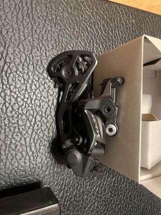 Desviador trasero Shimano GRX RD-RX820