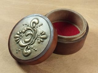 Caixa Madeira com Tampo Latão Art Deco Vintage