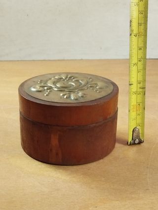 Caixa Madeira com Tampo Latão Art Deco Vintage