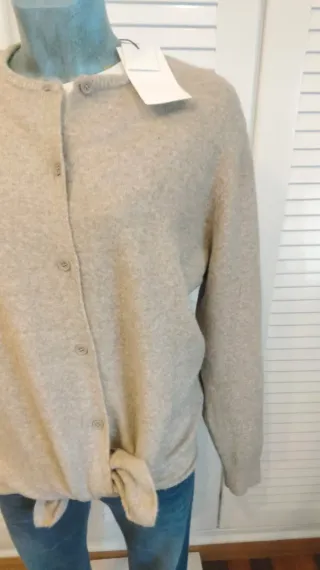 Chaqueta punto beige