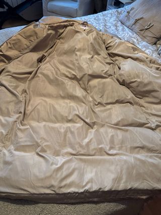 Plumífero largo Tommy Hilfiger beige mujer