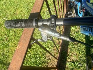 Pivot Shuttle AM Team XX