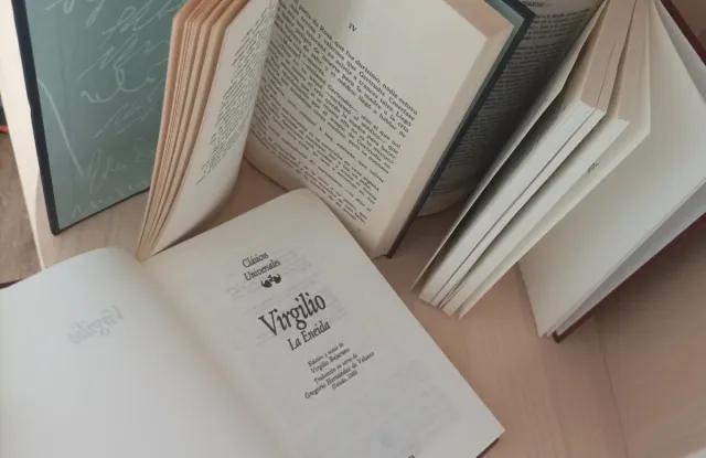 Clásicos Universales Virgilio, Tolstói , Unamuno