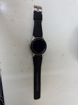 Reloj Samsung Galaxy Watch titanio