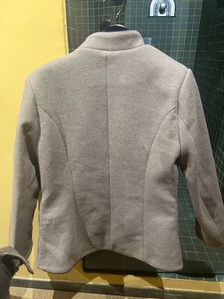 Chaqueta militar mujer gris