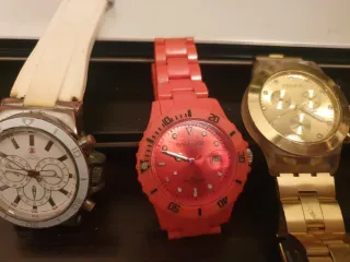 Orologi SENWATCH Arancione e Rosso senza batterie