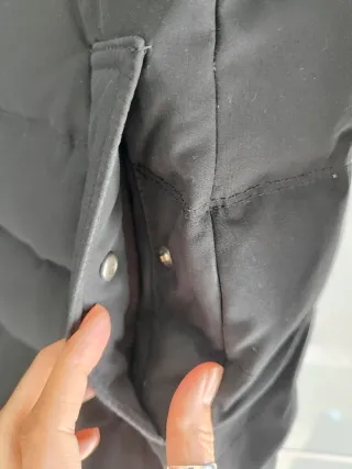 Parka de plumas negra súper calentita