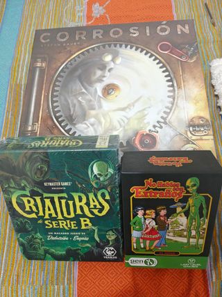 Lote 3 giochi da tavolo: Corrosione, Creature Serie