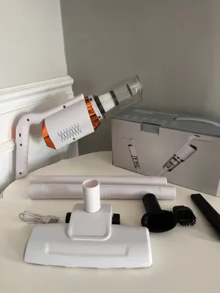 Aspirapolvere portatile ricaricabile scopa