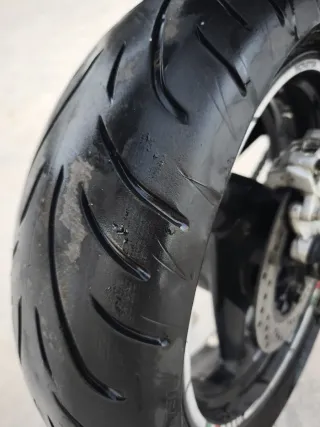 Ducati Monster 696 Blanca y Negra