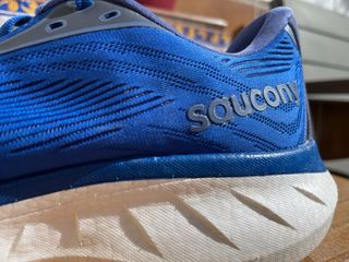 Saucony Ride 18 Hombre Azul. Zapatillas running