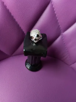 ANILLO CALAVERA AJUSTABLE STRASS BRILLANTES