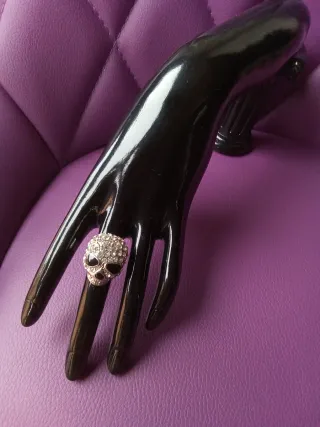 ANILLO CALAVERA AJUSTABLE STRASS BRILLANTES