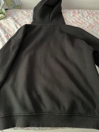 Sudadera Pull and Bear Negra Talla XS