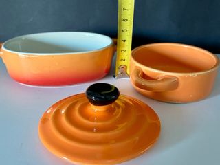 Juego pequena olla y fuente cerámica naranja