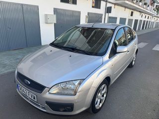 Se vende Ford focus 1.6 Trend año 2007