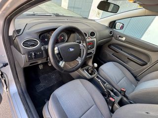 Se vende Ford focus 1.6 Trend año 2007