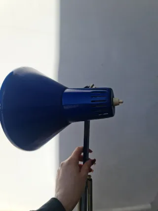 Lampada tecnica vintage blu