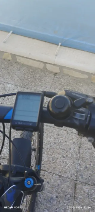 Bicicleta CUBE 29 con accessori e regalo