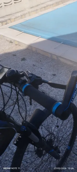 Bicicleta CUBE 29 con accessori e regalo