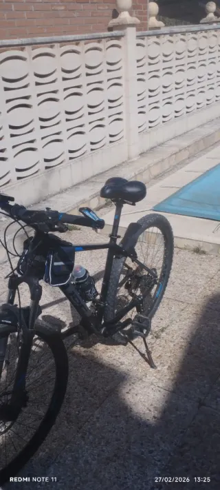 Bicicleta CUBE 29 con accessori e regalo