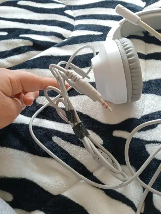 Cascos Mars Gaming Blancos