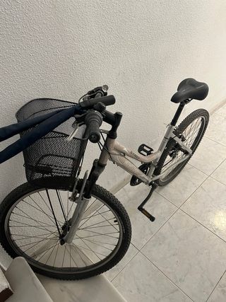 Bicicleta de montaña con marchas