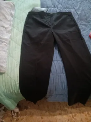 Pantaloni donna elasticizzati neri