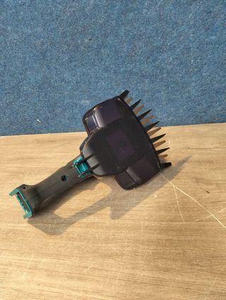 Makita Cortadora de césped y arbustos inalámbrica