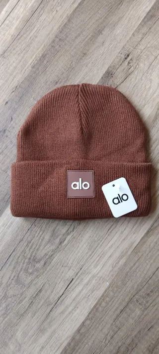 Gorro Alo Yoga Castanho