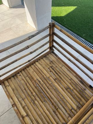 Conjunto caña: 4 sillones y mesa auxiliar