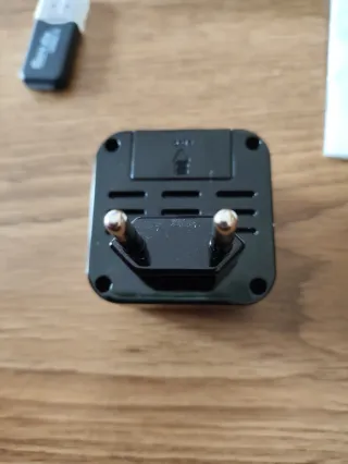 Cargador USB Cámara Espía HD Tuya