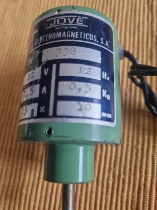 Actuador electromagnético