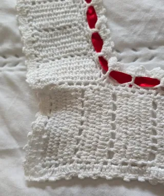 Cuerpo ganchillo camisón blanco y rojo