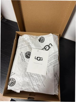 UGG Talla 39 Marrón