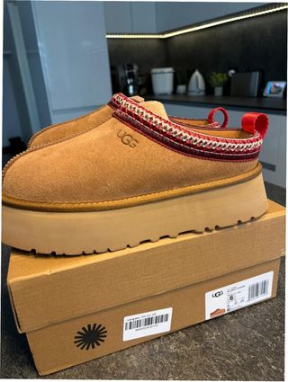 UGG Talla 37 Marrón