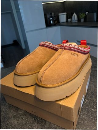 UGG Talla 37 Marrón