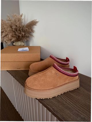 UGG Talla 39 Marrón