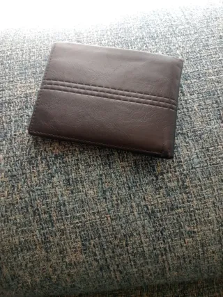 Portafoglio uomo in pelle marrone