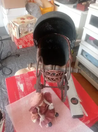 Carrozzina bambole vintage